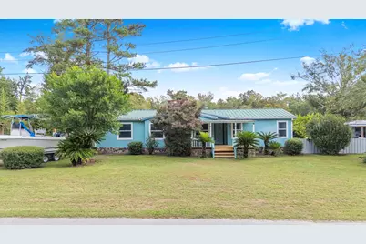 204 Riverview Dr, Wewahitchka, FL 32465 - Photo 7