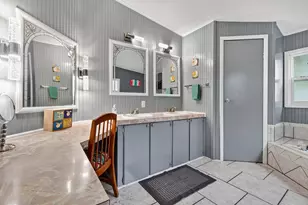 204 Riverview Dr, Wewahitchka, FL 32465 - Photo 27