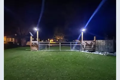 204 Riverview Dr, Wewahitchka, FL 32465 - Photo 9