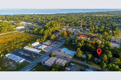 257 Hatfield St, Eastpoint, FL 32328 - Photo 9