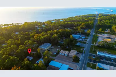 257 Hatfield St, Eastpoint, FL 32328 - Photo 3