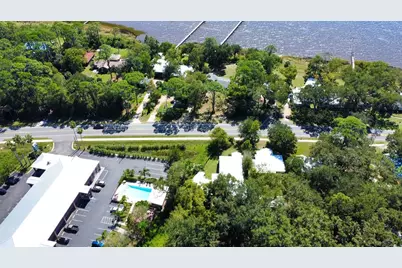 253 Hwy 98, Apalachicola, FL 32320 - Photo 11