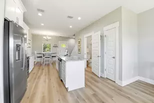 214 Lake McKissack Ln, Carrabelle, FL 32322 - Photo 9