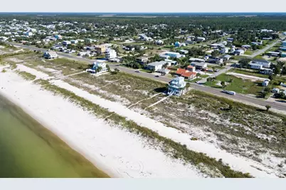 253 Canal St, Port Saint Joe, FL 32456 - Photo 33