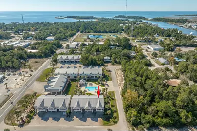 501C NE Ave A #C, Carrabelle, FL 32322 - Photo 5