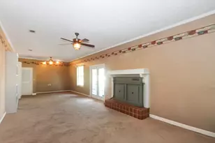 389 E Creekview Dr, Wewahitchka, FL 32465 - Photo 5