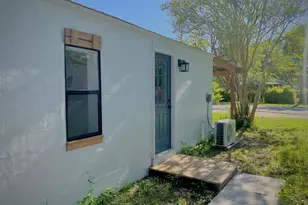 302 NW 9th St, Carrabelle, FL 32322 - Photo 27