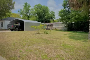 302 NW 9th St, Carrabelle, FL 32322 - Photo 31