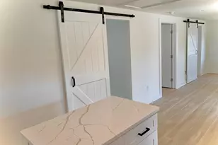 302 NW 9th St, Carrabelle, FL 32322 - Photo 11