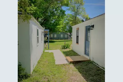 302 NW 9th St, Carrabelle, FL 32322 - Photo 25