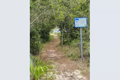 941 W Gulf Beach Dr, Saint George Island, FL 32328 - Photo 29