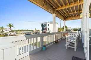 121 Miramar Dr, Mexico Beach, FL 32456 - Photo 15