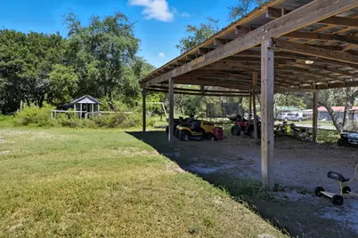 1097 Cypress St, Apalachicola, FL 32320 - Photo 33