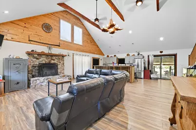 1097 Cypress St, Apalachicola, FL 32320 - Photo 9