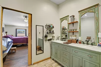 1097 Cypress St, Apalachicola, FL 32320 - Photo 19