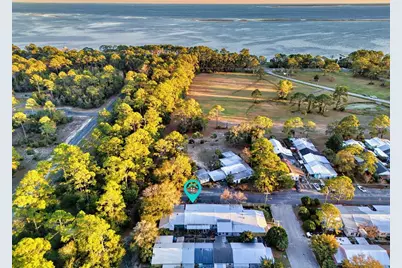 47 E Pine Ave, Lanark Village, FL 32323 - Photo 3