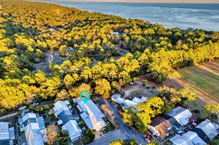 47 E Pine Ave, Lanark Village, FL 32323 - Photo 3