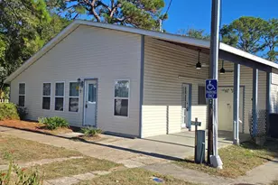 51-1 E Pine St, Lanark Village, FL 32323 - Photo 3