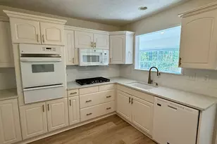 130 Pine St, Mexico Beach, FL 32456 - Photo 11