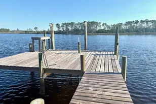 425 River Rd, Carrabelle, FL 32322 - Photo 9