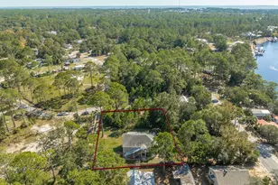 811 Bruce Ave, Carrabelle, FL 32322 - Photo 11