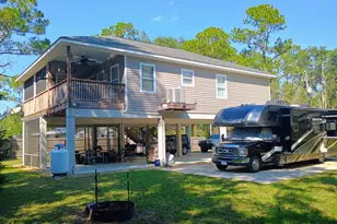 811 Bruce Ave, Carrabelle, FL 32322 - Photo 5