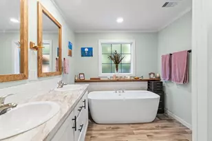 354 Canning Dr, Wewahitchka, FL 32465 - Photo 41