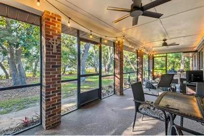 211 N Bay Shore Dr, Eastpoint, FL 32328 - Photo 37