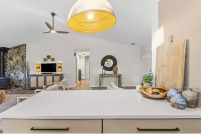 211 N Bay Shore Dr, Eastpoint, FL 32328 - Photo 15