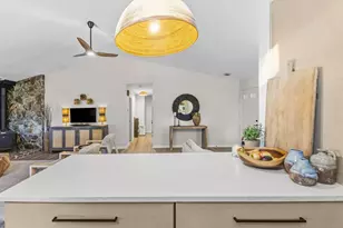 211 N Bayshore Dr, Eastpoint, FL 32328 - Photo 15