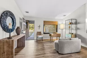 211 N Bayshore Dr, Eastpoint, FL 32328 - Photo 11