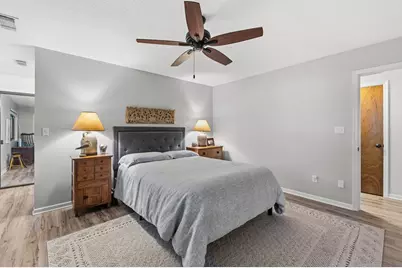 211 N Bay Shore Dr, Eastpoint, FL 32328 - Photo 21