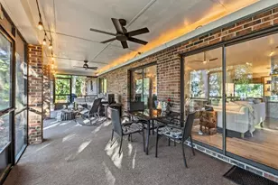 211 N Bayshore Dr, Eastpoint, FL 32328 - Photo 39