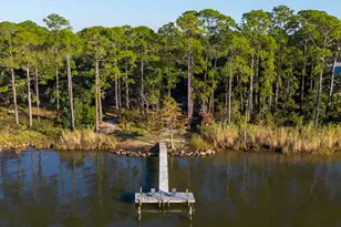 211 N Bayshore Dr, Eastpoint, FL 32328 - Photo 77