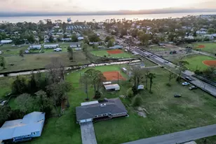 1004 Marvin Ave, Port Saint Joe, FL 32456 - Photo 3