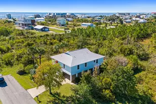 301 Hatley Dr, Mexico Beach, FL 32456 - Photo 57