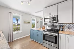 301 Hatley Dr, Mexico Beach, FL 32456 - Photo 17