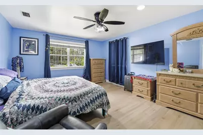 673 Wilderness Rd, Eastpoint, FL 32328 - Photo 13