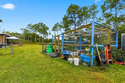 673 Wilderness Rd, Eastpoint, FL 32328 - Photo 29