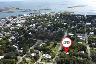 114 8th St, Apalachicola, FL 32320 - Photo 29