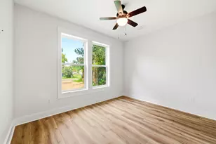 114 8th St, Apalachicola, FL 32320 - Photo 25