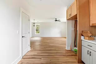 114 8th St, Apalachicola, FL 32320 - Photo 13