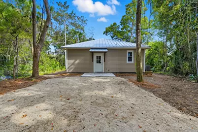 114 8th St, Apalachicola, FL 32320 - Photo 33