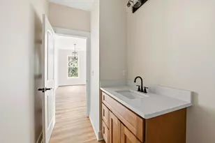 114 8th St, Apalachicola, FL 32320 - Photo 23