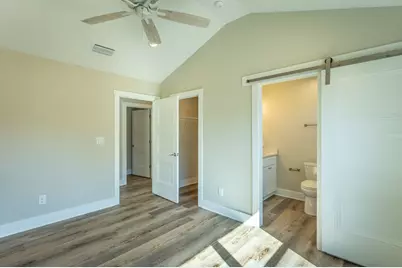 224 17th St, Apalachicola, FL 32320 - Photo 17