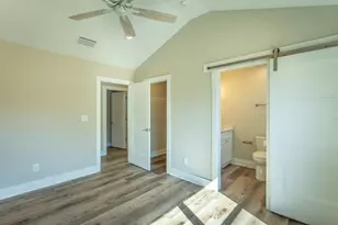 224 17th St, Apalachicola, FL 32320 - Photo 17