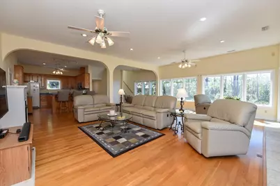 2019 Sand Dollar Trl, Saint George Island, FL 32328 - Photo 17