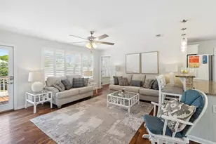 564 W Bay Shore Dr, Saint George Island, FL 32328 - Photo 11