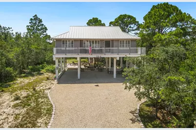564 W Bay Shore Dr, Saint George Island, FL 32328 - Photo 47