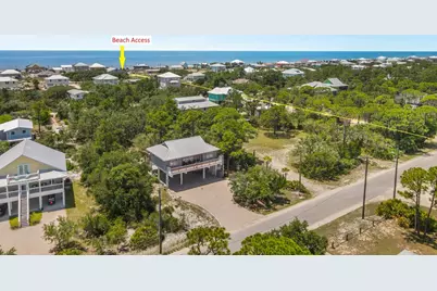 564 W Bay Shore Dr, Saint George Island, FL 32328 - Photo 3